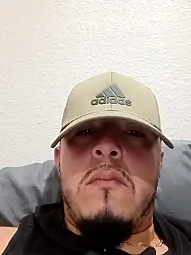 Lalin2323 online show from 03/09/26, 02:04