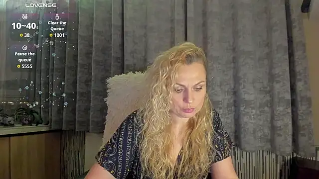 LanaLight x online show from 05/15/26, 08:27