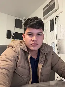 louiswalton2 online show from 12/05/25, 08:16