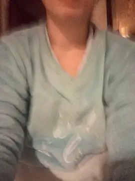 Snapshot of gatitachula93 chatting on 02/01/26, 07:23 gatitachula93 online show from 02/01/26, 07:23