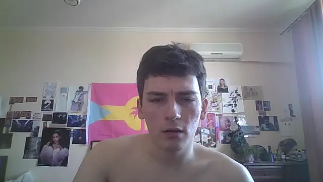 leo cutie online show from 03/01/26, 10:28