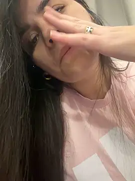 Snapshot of ShinaSex_ chatting on 12/14/25, 10:58 ShinaSex online show from 12/14/25, 10:58