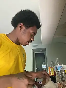 Snapshot of JaHavin- chatting on 04/15/26, 08:53 JaHavin- online show from 04/15/26, 08:53