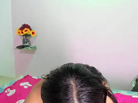 Snapshot of 18teenssexy chatting on 02/13/26, 11:56 18teenssexy online show from 02/13/26, 11:56