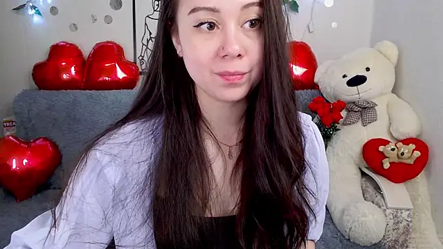 AlinaEleven online show from 04/10/26, 09:52