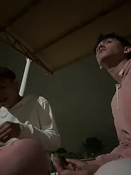 Latin boys79 online show from 12/17/25, 05:57