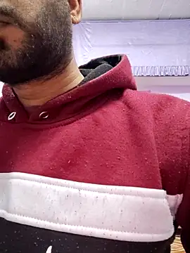 Snapshot of AlphaAura460 chatting on 12/23/25, 10:35 AlphaAura460 online show from 12/23/25, 10:35