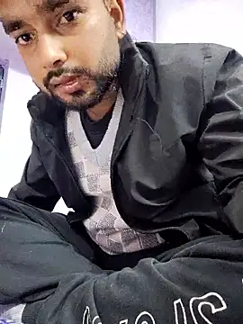 Snapshot of AlphaAura460 chatting on 01/07/26, 09:34 AlphaAura460 online show from 01/07/26, 09:34