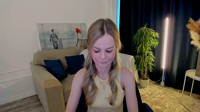 Snapshot of MidnighteAura chatting on 06/17/26, 11:34 MidnighteAura online show from 06/17/26, 11:34