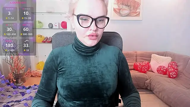 KamillaJei online show from 02/19/26, 05:47