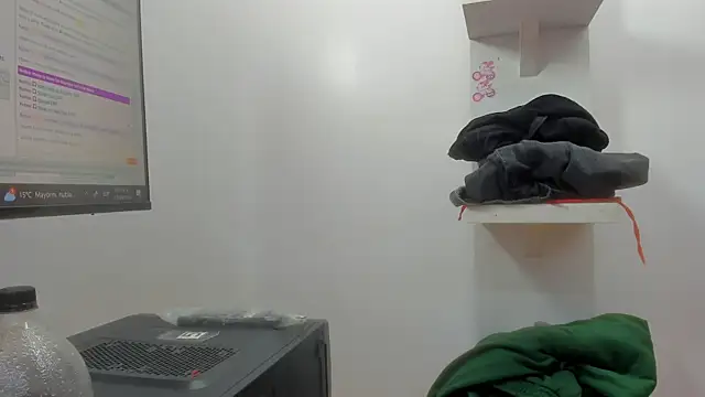 Messy Karol  online show from 04/13/26, 02:33