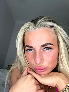 SexyCee x online show from 12/01/25, 09:20