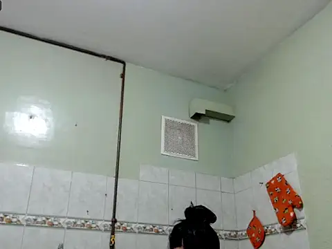 Snapshot of MisNicol chatting on 02/25/26, 02:16 MisNicol online show from 02/25/26, 02:16