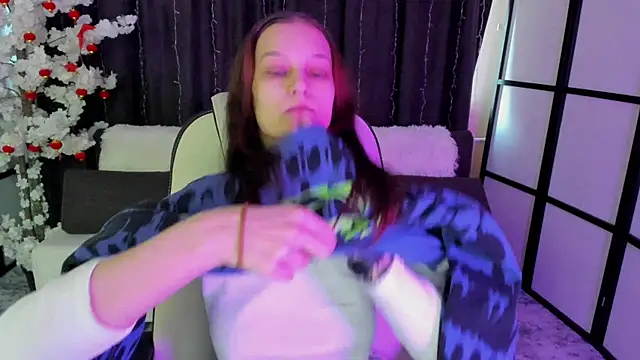 Snapshot of KrisDoeil chatting on 01/17/26, 05:34 KrisDoeil online show from 01/17/26, 05:34