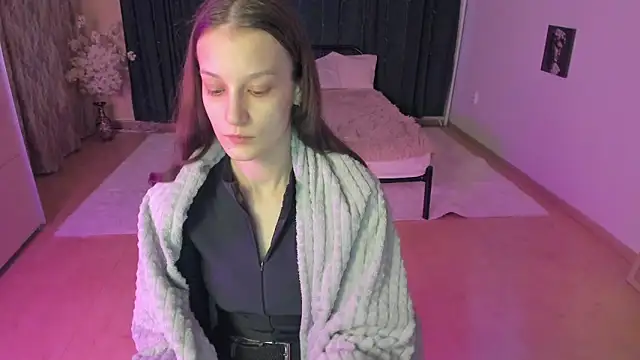 Snapshot of KrisDoeil chatting on 02/16/26, 01:35 KrisDoeil online show from 02/16/26, 01:35