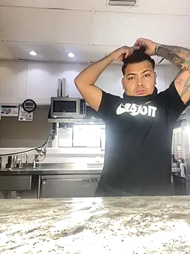 Snapshot of Samcan3 chatting on 12/14/25, 08:52 Samcan3 online show from 12/14/25, 08:52