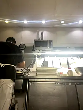 Snapshot of Samcan3 chatting on 12/21/25, 07:04 Samcan3 online show from 12/21/25, 07:04