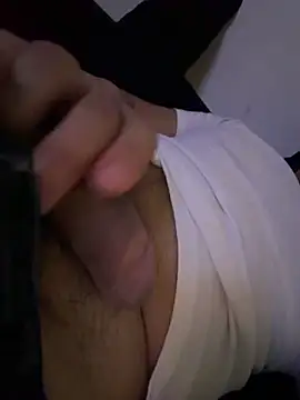 Snapshot of Samcan3 chatting on 02/25/26, 11:09 Samcan3 online show from 02/25/26, 11:09