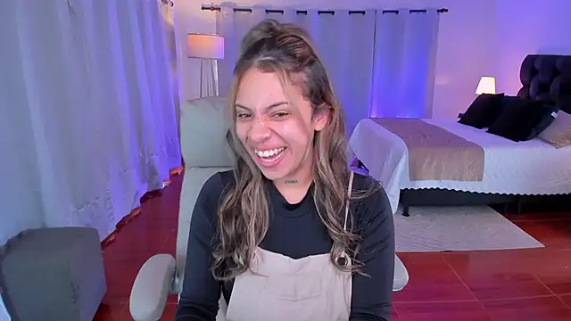 Zara Wolf  online show from 02/12/26, 02:01