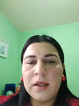 Snapshot of Maira-11 chatting on 12/15/25, 06:56 Maira-11 online show from 12/15/25, 06:56