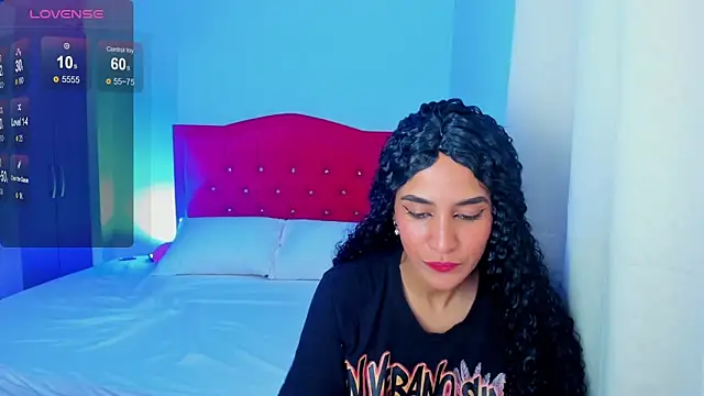 Samantha luv  online show from 03/11/26, 01:33