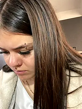 Camila Duarte2 online show from 12/18/25, 01:39