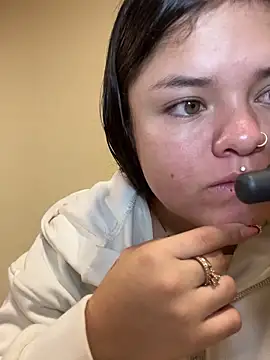 Camila Duarte2 online show from 03/06/26, 01:29