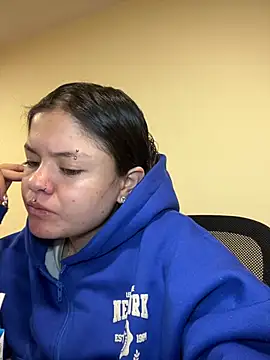 Camila Duarte2 online show from 03/12/26, 02:12