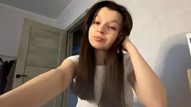 EllieBerrie online show from 02/09/26, 01:26