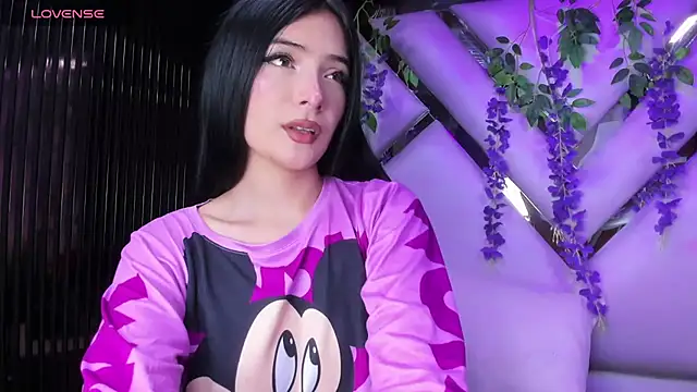 liinzy rouse69 online show from 03/19/26, 03:16