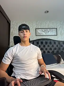 Lander Cruz online show from 05/07/26, 03:06