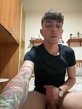 Davide9910x online show from 04/13/26, 09:04