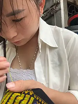 Maiphu34 online show from 04/21/26, 02:04