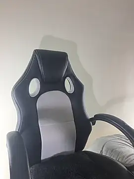 x Adeline  online show from 02/04/26, 01:44