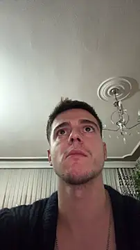 Snapshot of anonim161 chatting on 12/02/25, 03:45 anonim161 online show from 12/02/25, 03:45