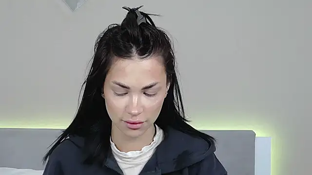 RachaelMils online show from 02/18/26, 04:08