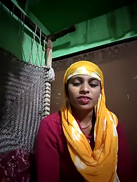 Rakhi hote online show from 02/14/26, 08:05