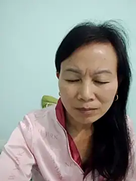 Lili-123k online show from 12/15/25, 01:10