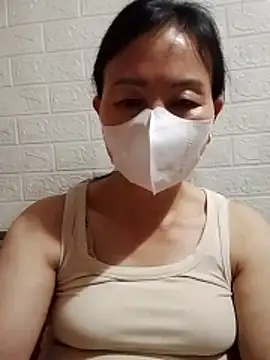 Lili-123k online show from 04/06/26, 02:07