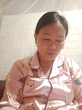 Lili-123k online show from 04/26/26, 03:37