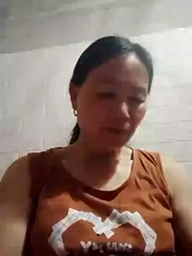 Lili-123k online show from 05/05/26, 02:25