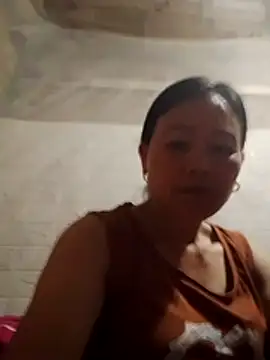 Lili-123k online show from 05/06/26, 03:57