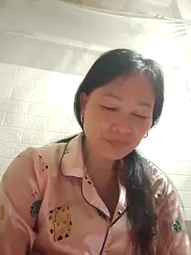 Lili-123k online show from 05/07/26, 12:54