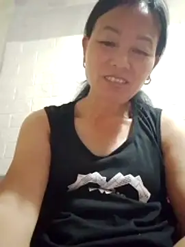 Lili-123k online show from 05/14/26, 09:43