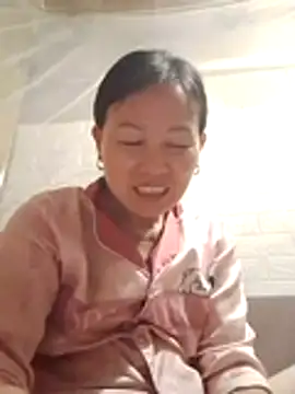 Lili-123k online show from 05/15/26, 01:29