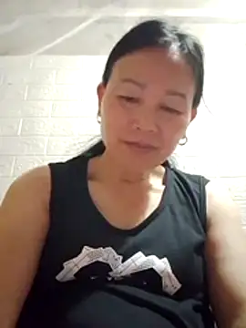 Lili-123k online show from 05/18/26, 04:51