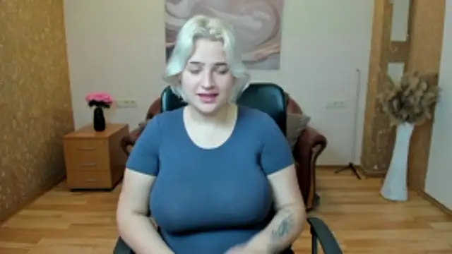 Olivia Quinns online show from 12/02/25, 07:36