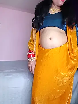 Snapshot of Lovely_Ladyboy_star chatting on 12/23/25, 07:50 Lovely Ladyboy star online show from 12/23/25, 07:50