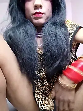 Snapshot of Lovely_Ladyboy_star chatting on 01/07/26, 06:43 Lovely Ladyboy star online show from 01/07/26, 06:43