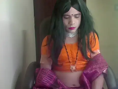 Snapshot of Lovely_Ladyboy_star chatting on 02/10/26, 06:56 Lovely Ladyboy star online show from 02/10/26, 06:56